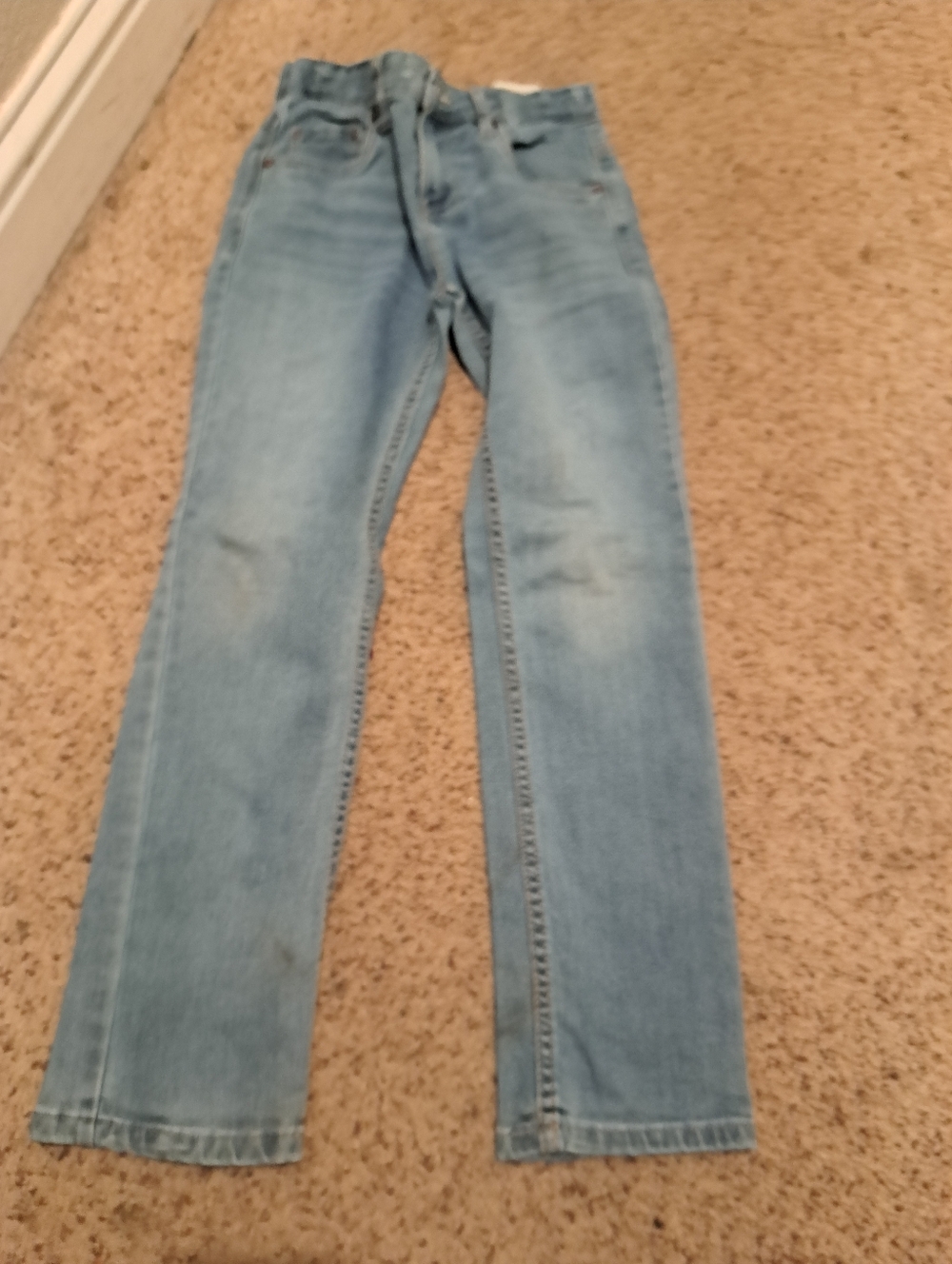 Levis